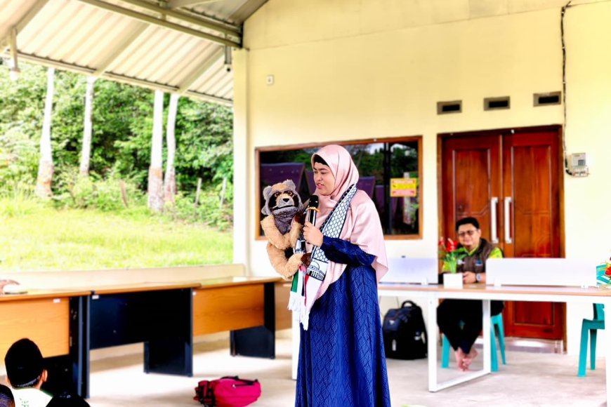 Dongeng Kemanusiaan Bangkitkan Empati Santri Cendekia Muslim untuk Palestina