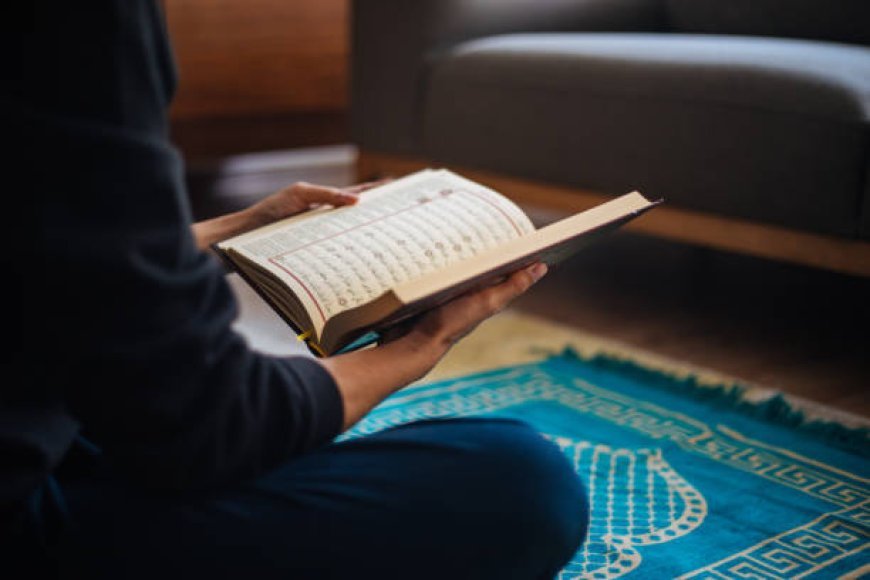 Menggali Hikmah dan Keberkahan: Merenungi Keutamaan Surat Al-Kahfi dalam Keseharian Kita