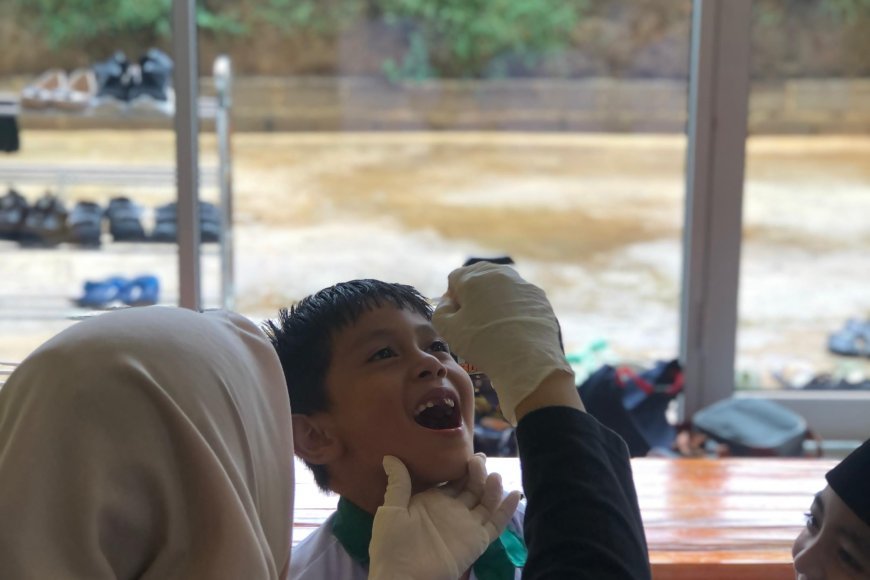 Puskesmas Sijunjung Laksanakan PIN Polio di SD dan TK Akhlak Cendekia Muslim, Jumat 23 Agustus 2024
