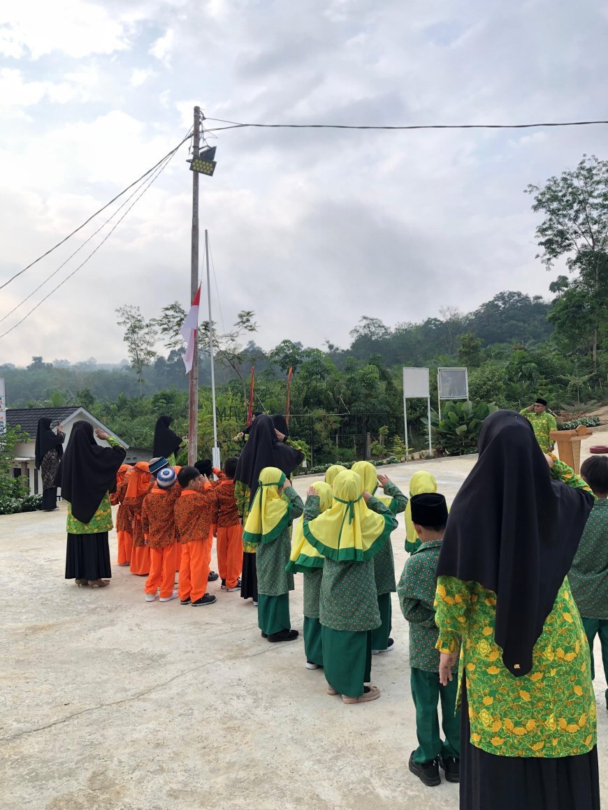 Hari Kemerdekaan RI ke-79 di Yayasan Pendidikan Cendekia Muslim: Antara Kebersamaan dan Kebanggaan