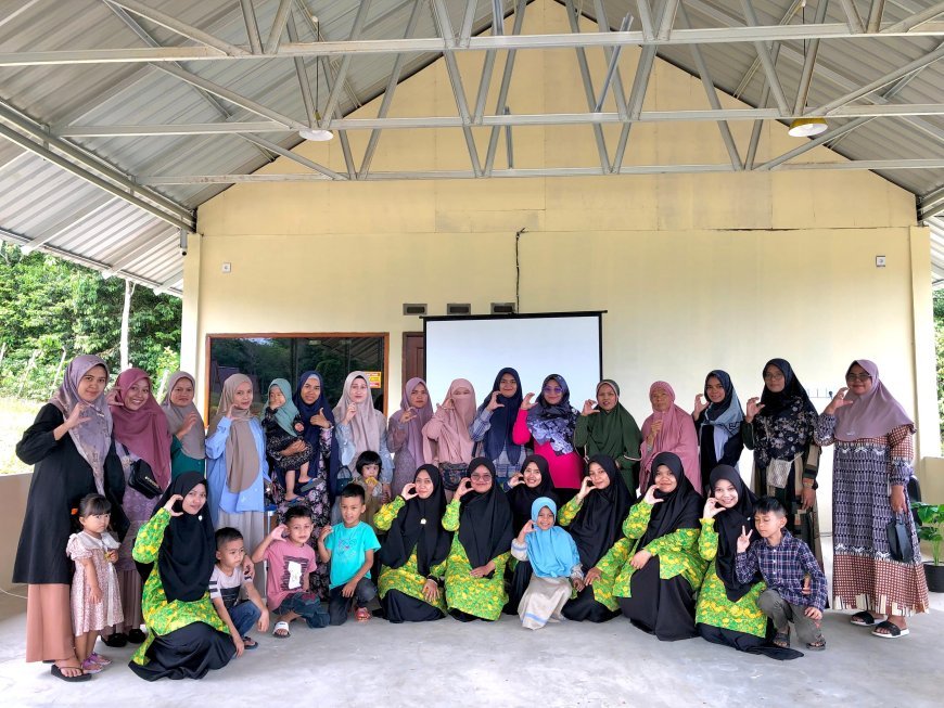 Kegiatan Kajian Bulanan Wali Santri Akhlak Cendekia Muslim: Silaturahmi dan Evaluasi Perkembangan Santri