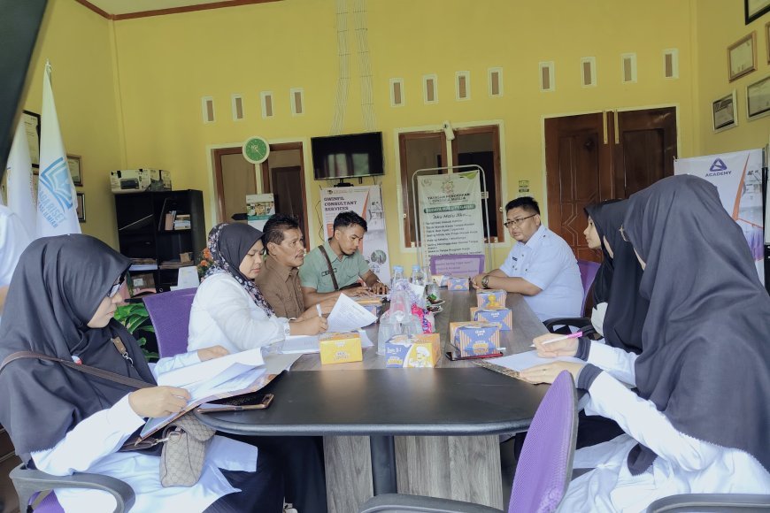 Dukung Pendidikan Berkualitas, Disdikbud Kabupaten  Sijunjung Lakukan Visitasi ke  LKP dan TK Akhlak Cendekia Muslim