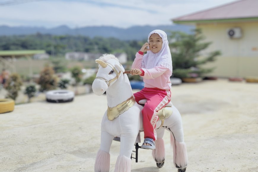 Keceriaan Outing Class SDN 17 Sijunjung di Cendekia Kids Zone: Belajar dan Bermain Seru
