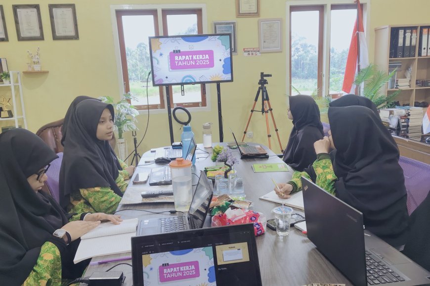 Rapat Kerja Tahun 2025 Perguruan Islam Cendekia Muslim 
