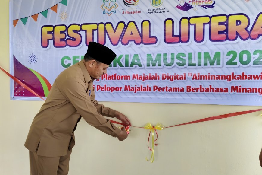 Pembukaan Secara Resmi Kegiatan Festival Literasi Cendekia Muslim 2025 di Kabupaten Sijunjung.