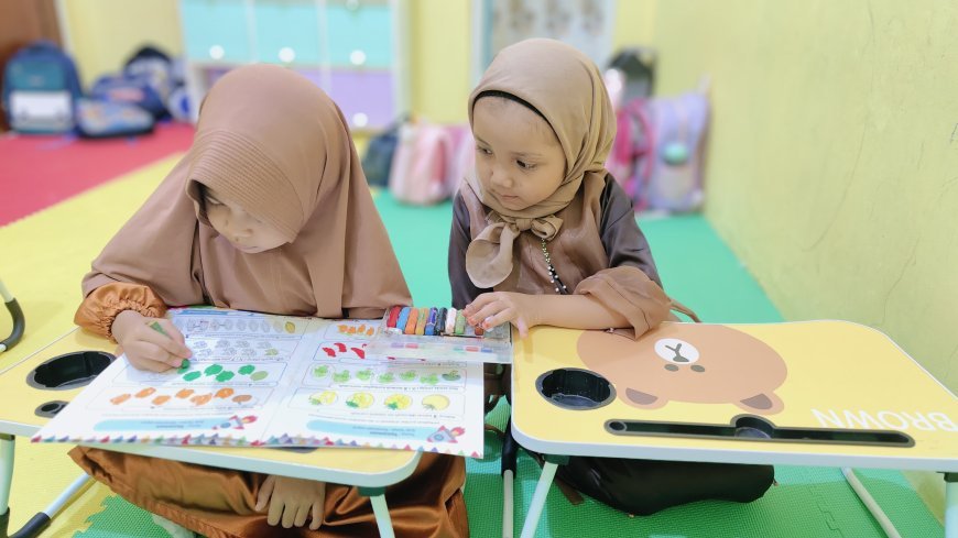  Anak Ceria, Semangat Belajar! Serunya Mewarnai di TK Akhlak Cendekia Muslim