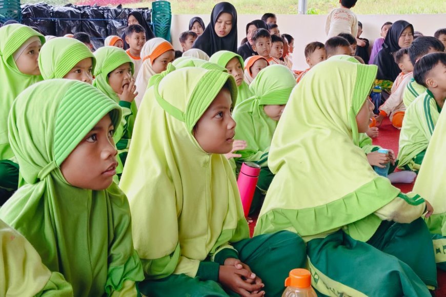 Dongeng Kemanusiaan: Santri Cendekia Muslim Galang Dana untuk Palestina