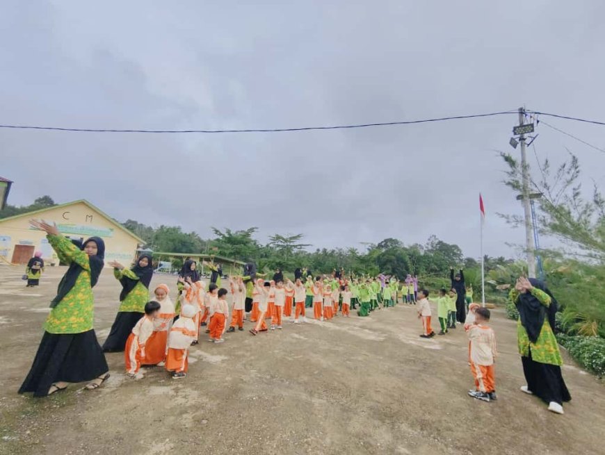 Semangat Sehat! Anak-Anak Yayasan Perguruan Islam Cendekia Muslim Ikuti Kegiatan Senam Pagi