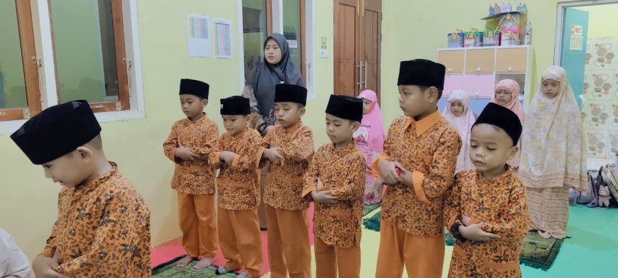 Menjemput Berkah di Pagi Hari: Tradisi Shalat Dhuha Berjamaah sebagai Fondasi Karakter Santri Sekolah Akhlak Cendekia Muslim Sijunjung