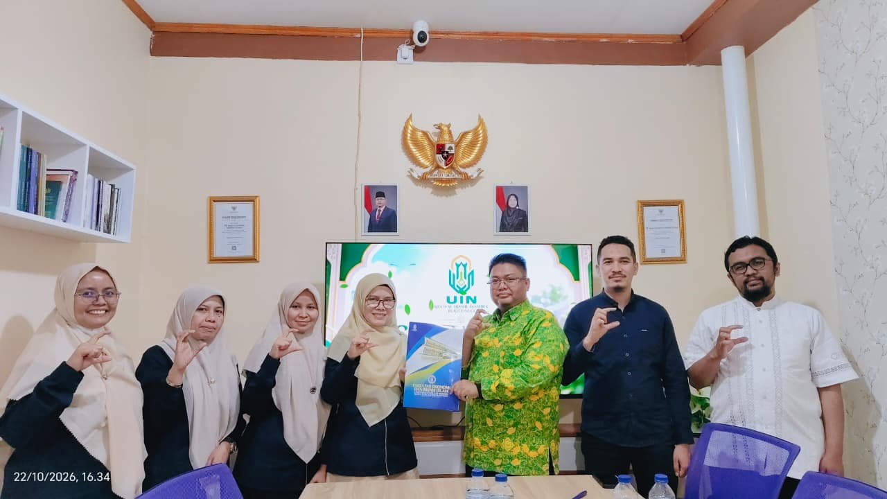 Cendekia Muslim dan FEBI UIN Bukittinggi Bersinergi, Menyiapkan Wirausaha Muda dan UMKM Naik Kelas