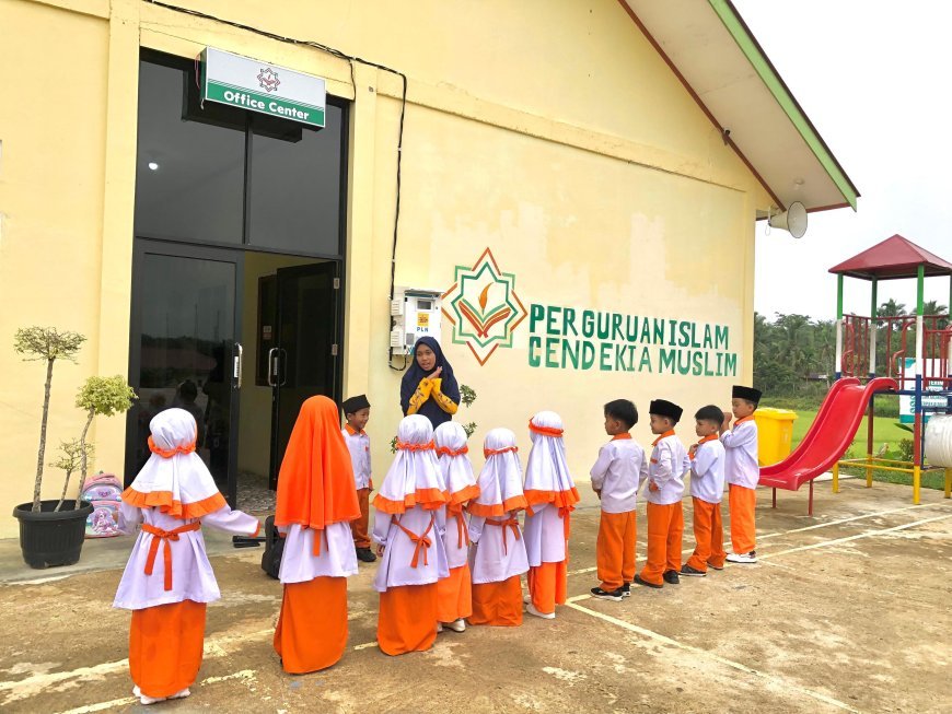 Santri TK Akhlak Cendekia Muslim Semangat Nyanyikan Asmaul Husna di Pagi Hari