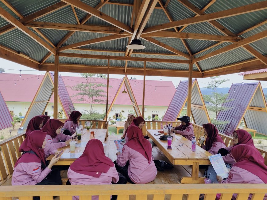 Keceriaan Outing Class SDN 17 Sijunjung di Cendekia Kids Zone: Belajar dan Bermain Seru