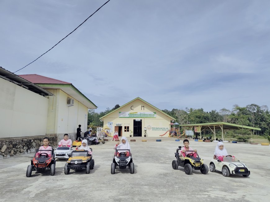 Keceriaan Outing Class SDN 17 Sijunjung di Cendekia Kids Zone: Belajar dan Bermain Seru