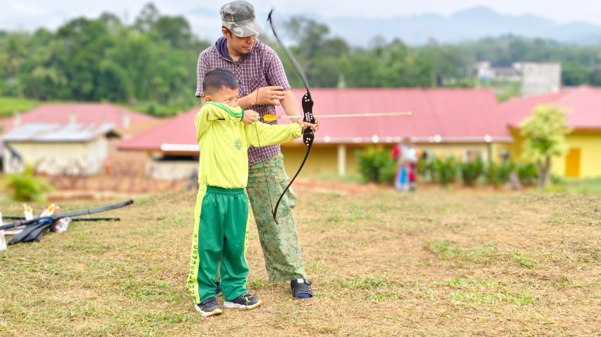 Kelas Memanah Ekstrakurikuler di Sekolah Akhlak Cendekia Muslim, Menghidupkan Ajaran Nabi Muhammad SAW