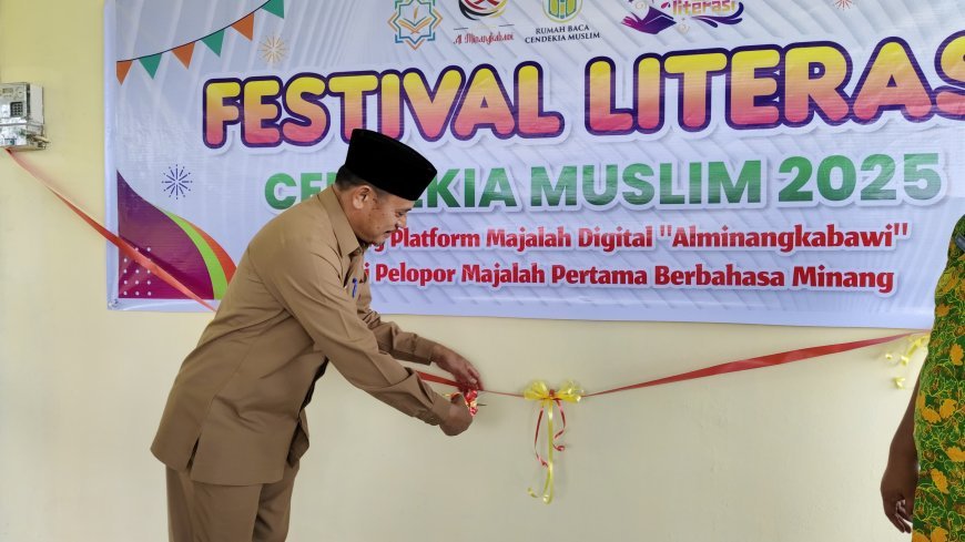 Pembukaan Secara Resmi Kegiatan Festival Literasi Cendekia Muslim 2025 di Kabupaten Sijunjung.